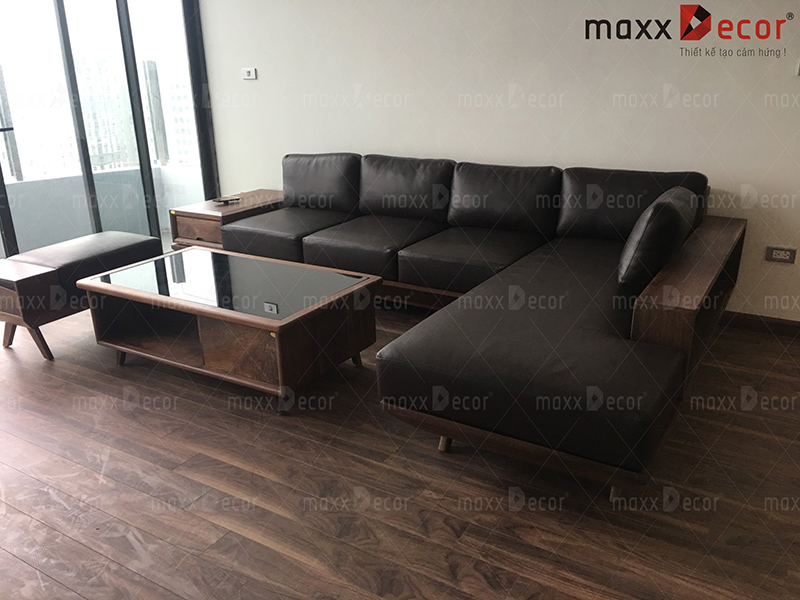 sofa gỗ óc chó maxxDecor tại nhà khách