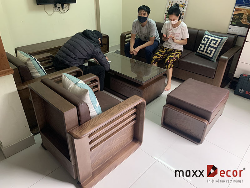 Sofa gỗ tự nhiên đẹp hiện đại tại nhà khách