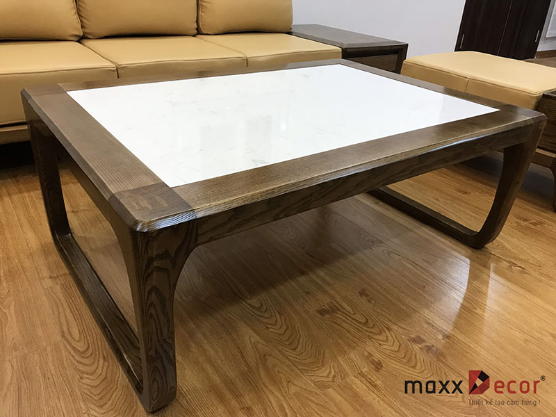 Bàn giao bàn ghế sofa gỗ đẹp sang phòng khách