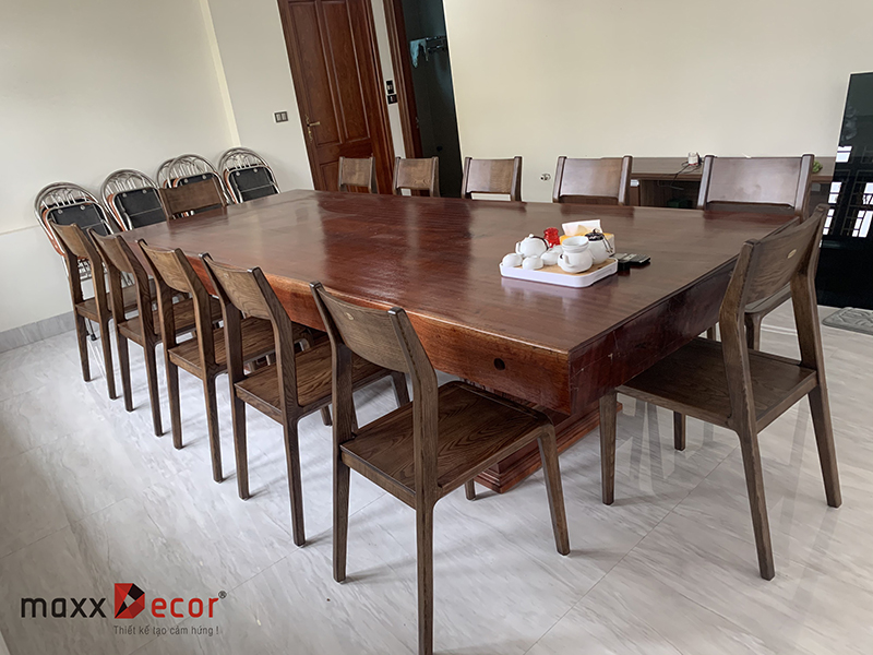 Bộ àn ghế ăn gỗ tự nhiên đẹp hiện đại tại nhà khách