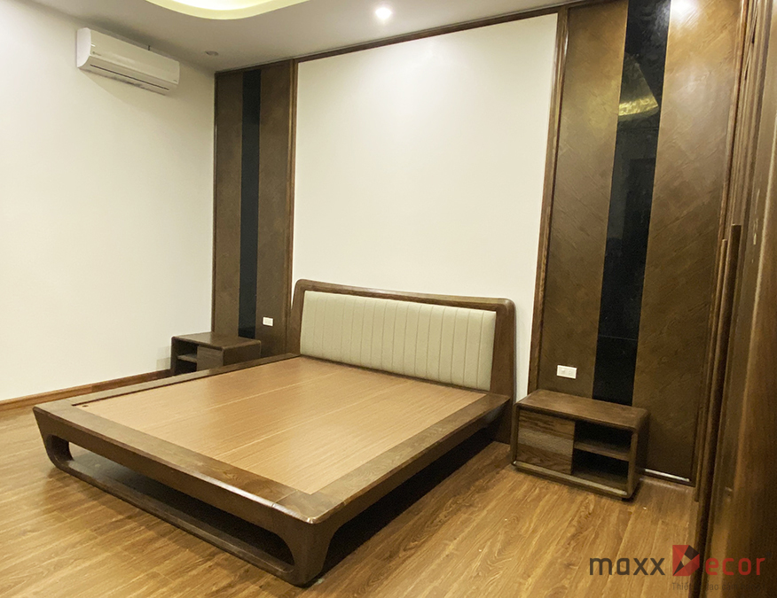 Hoàn thiện nội thất gỗ tự nhiên biệt thự tại Hà Nội